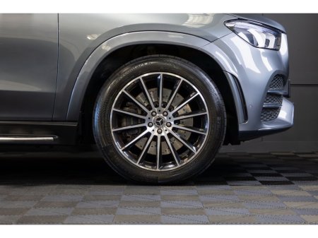 2022 Mercedes-Benz GLE Class GLE 350 de 4MATIC AMG Line €61,950 thumbnail