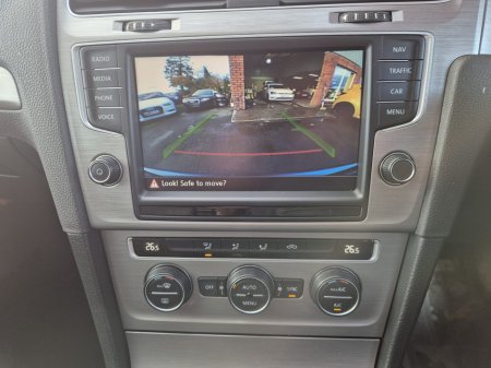 2016 Volkswagen Golf DBA-AUCJZ €14,950