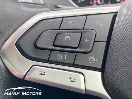 2022 Volkswagen Passat BUSINESS 2.0 TDI MANUAL 6SPEED FWD 150 4DR €25,995 thumbnail