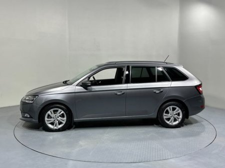 2022 Skoda Fabia Kombi Ambition 1.0 Tsi €15,800