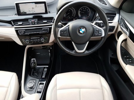2020 BMW X1 sDrive18i xLine thumbnail