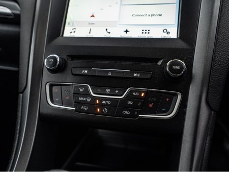 2018 Ford Mondeo 2018 Mondeo 2.0d TITANIUM/High spec/1yr warranty €15,888 thumbnail