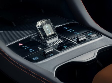 2025 BYD Seal U DM-i Comfort 26.6kWh *125km EV Range* €43,995 thumbnail