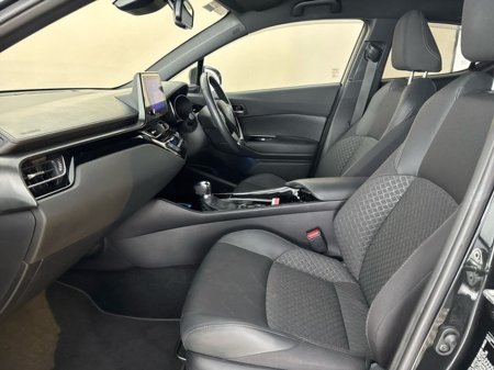 2023 Toyota C-HR HYBRID SPORT €30,950 thumbnail