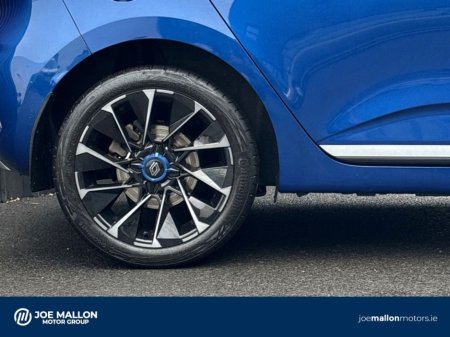 2024 Renault Clio TCe 90 DFull Esprit Alpine €24,950 thumbnail