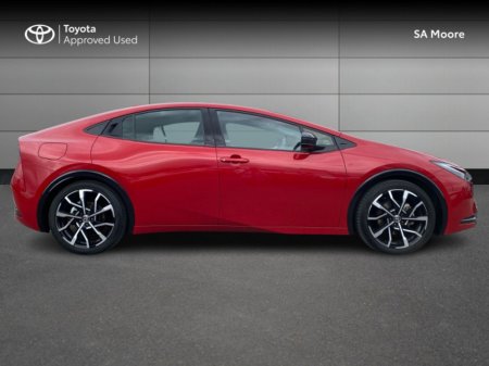 2025 Toyota Prius TOP SPEC - PLUG-IN HYBRID €43,995