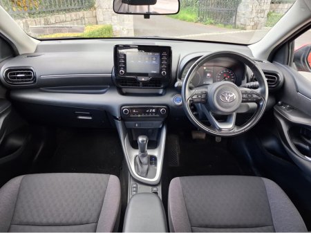 2022 Toyota Yaris 1.5 HYBRID 5DR AUTO 3 MONTH WARRANTY €17,950 thumbnail