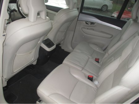 2018 Volvo XC90 D5 AWD MOMENTUM GT 5DR AUTO €29,950 thumbnail