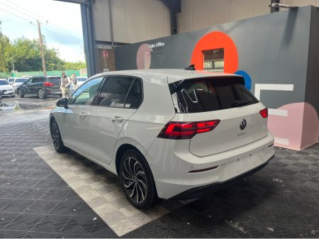 2022 Volkswagen Golf VW GOLF TDI AUTOMATIC 2.0 DIESEL / 47k KMs / REVERSE CAMERA ,  HEATED STEERING WHEEL , ADAPTIVE CRUISE & MORE €29,950