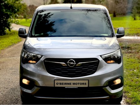 2021 Opel Combo 1.5HDI 100BHP SPORT LINE * LOW KMS *
