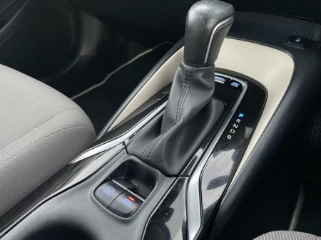 2019 Toyota Corolla *WAS €22,444 NOW €21,444* COROLLA HYB LUNA SPORT SALOON €21,444 thumbnail