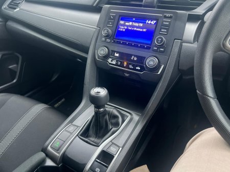 2019 Honda Civic 1.0 VTEC Turbo Smart €18,950 thumbnail