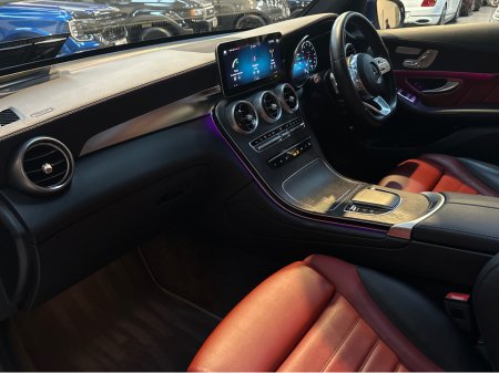 2021 Mercedes-Benz GLC Class 300 DE AMG LINE PREMIUM + 4M €39,950 thumbnail