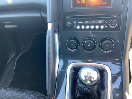 2014 Peugeot 3008 1.6 HDI 115 ACTIVE 5DR €6,500