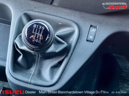 2023 Renault Master RWD LHL VAT QUALIFIED FINANCE ME €32,900 thumbnail