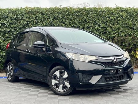 2016 Honda Fit L-PACKAGE 1.5 HYBRID // SERVICE HISTORY // CRUISE CONTROL // REVERSE CAMERA €10,950