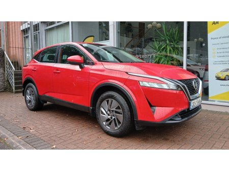 2021 Nissan Qashqai 1.3 PET MILD HYBRID SV, RED, FSH,34KM.
