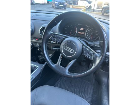 2018 Audi A3 SE TECHNIK TDI