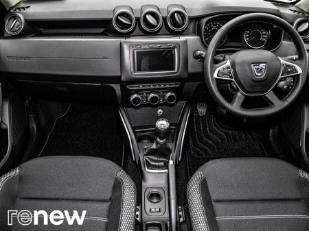 2021 Dacia Duster Prestige Blue dCi 115 RE €18,900