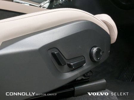 2026 Volvo XC90 Xc90 + T8 Phev Awd Auto thumbnail
