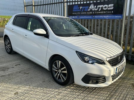 2018 Peugeot 308 Allure diesel automatic €15,995