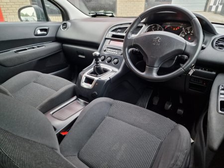 2012 Peugeot 5008 ACTIVE 1.6 HDI 112 7 SEATS 4DR €4,900 thumbnail