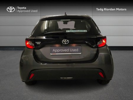 2022 Toyota Yaris 1.0 LUNA €20,950
