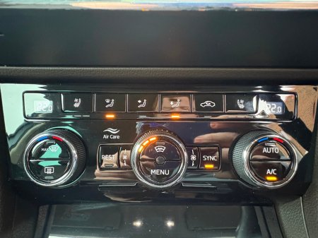 2019 Skoda Superb L&K 2.0tdi 150HP *Huge Spec* €24,950 thumbnail