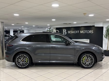 2020 Porsche Cayenne 3.0 V6 E-HYBRID=HUGE SPEC//PAN ROOF//201 D REG=TAILORED FINANCE PACKAGES INCL PCP AVAILABLE=TRADE IN'S WELCOME €59,995