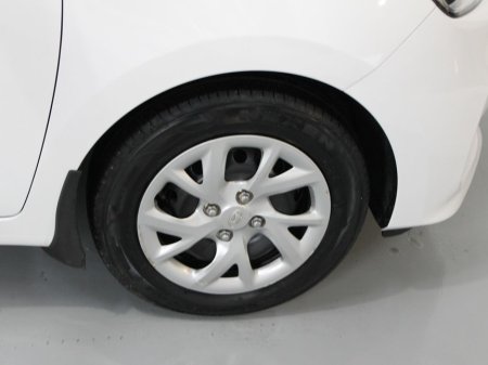 2018 Hyundai i10 Classic 4DR €8,950 thumbnail