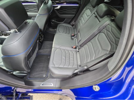 2023 Volkswagen Touareg 3.0TSI V6 R-LINE 462BHP 5DR LAPIZ BLUE +MAXTON KIT STUNNING! €67,950 thumbnail