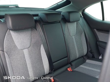 2026 Skoda Octavia SELECTION+ 2.0TDI 115HP €41,627 thumbnail