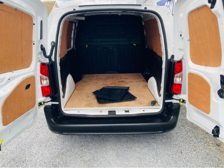 2022 Citroen Berlingo 1.5 BLUEHDI 100 MWB  650 ( 221 REG ) €13,500
