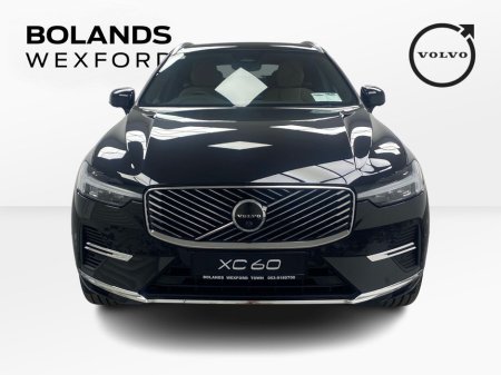 2026 Volvo XC60 Plus model in Onyx Black with the Cardamon interior €77,745