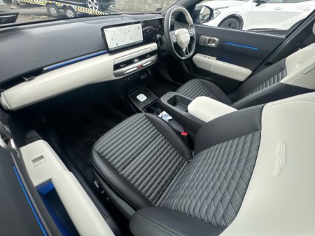 2026 Kia EV4 GT LINE