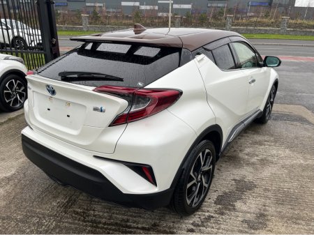 2019 Toyota C-HR 1.8 HYBRID AUTO LOW KM CAR PLAY €21,950 thumbnail
