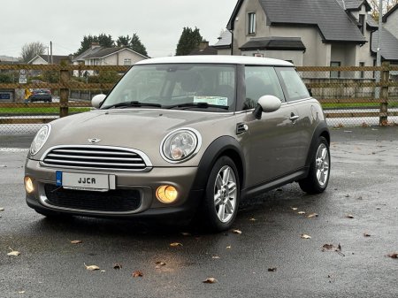 2013 MINI Hatch 1.6D COOPER €4,950