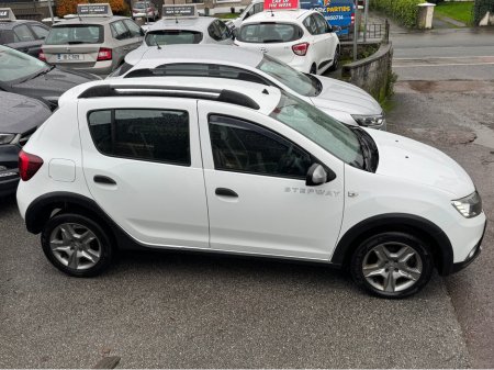 2018 Dacia Sandero Stepway very low mileage €10,500