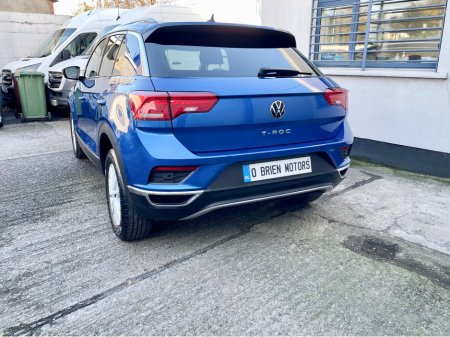 2021 Volkswagen T-Roc DESIGN 2.0 TDI 115BHP MANUAL 2 SEAT COMMERCIAL VAN €17,000 thumbnail
