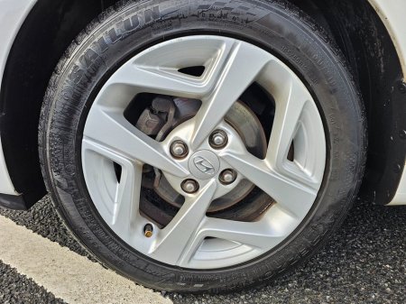 2021 Hyundai i10 1.0 PETROL Deluxe Plus MODEL LOW MILEAGE, FINANCE, NEW NCT, WARRANTY, 5 STAR REVIEWS €13,995 thumbnail