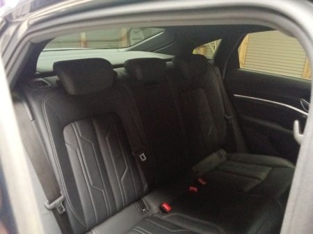 2022 Audi e-tron S LINE 55 QUATTRO SPORTBACK // 95 KwH BATTERY €34,950