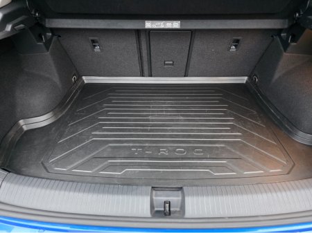 2020 Volkswagen T-Roc 2.0 TDi 150 Automatic - Android Auto, Rear Camera €24,900 thumbnail