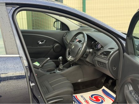 2016 Renault Fluence LIMITED EDITION 1.5 DCI 95 201 4DR €6,950 thumbnail