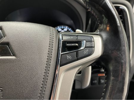 2018 Mitsubishi Outlander HYBRID 2.4 PHEV 4H AUTOMATIC 5DR MODEL  www.bolandscarcentre.ie €19,900 thumbnail