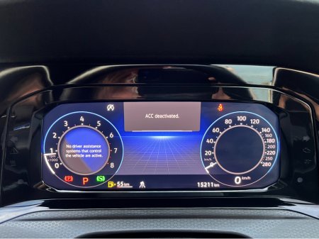 2022 Volkswagen Golf GTI AUTOMATIC 2.0 PETROL //LOW MILES//HEATED SEATS AND STEERING WHEEL//HEAD UP DISPLAY//KEYLESS ENTRY// €39,950 thumbnail