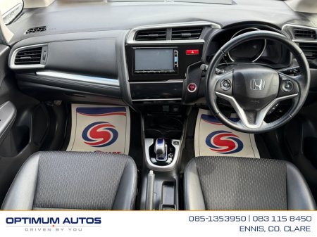 2014 Honda Fit AUTOMATIC SELF CHARGING HYBRID €10,750