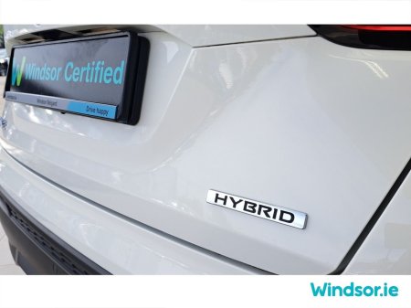 2024 Nissan Juke HYBRID 1.6 SV PREMIUM €29,995 thumbnail