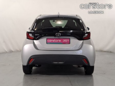 2021 Toyota Yaris 1.0 Pet Auto €16,880