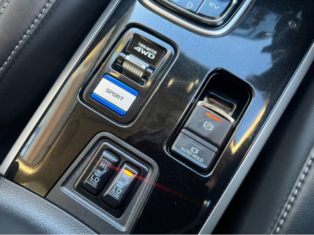 2020 Mitsubishi Outlander G 4WD HYBRID PLUG IN AUTOMATIC 2.4 PETROL //HIGH SPEC//LOW MILES//HALF LEATHER HEATED ELECTRIC SEATS//HEATED STEERING WHEEL// €24,950 thumbnail