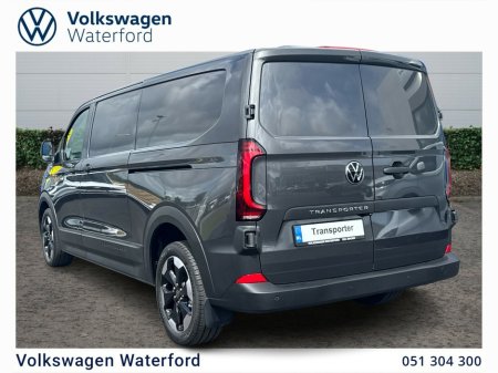 2025 Volkswagen Transporter  €42,475